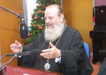 Το θέμα των ταυτοτήτων δεν έχει κλείσει για την Εκκλησία, τόνισε ο Χριστόδουλος