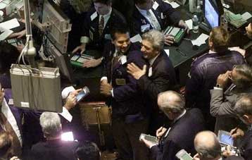 Σε θετικό έδαφος έκλεισαν Nasdaq και Dow Jones την Πέμπτη