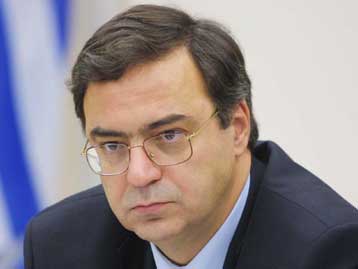 Καμία αύξηση στα τιμολόγια των ΔΕΚΟ έως τον Ιούνιο, δεσμεύτηκε ο υπουργός Οικονομίας