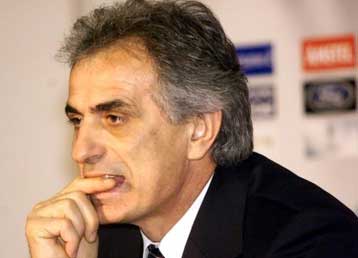 Στο νοσοκομείο ο Βόσνιος τεχνικός Χαλίλοτζιτς