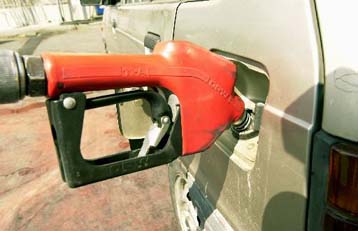 Νέου τύπου βενζίνη από την 1η Ιανουαρίου για τα παλιάς τεχνολογίας οχήματα