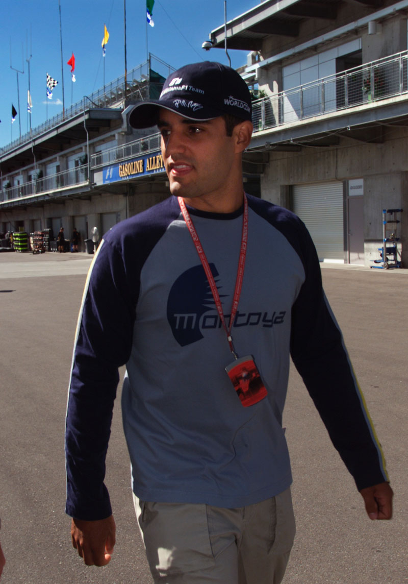 Καλύτερος πρωτοεμφανιζόμενος οδηγός για το 2001 ο J.P.Montoya