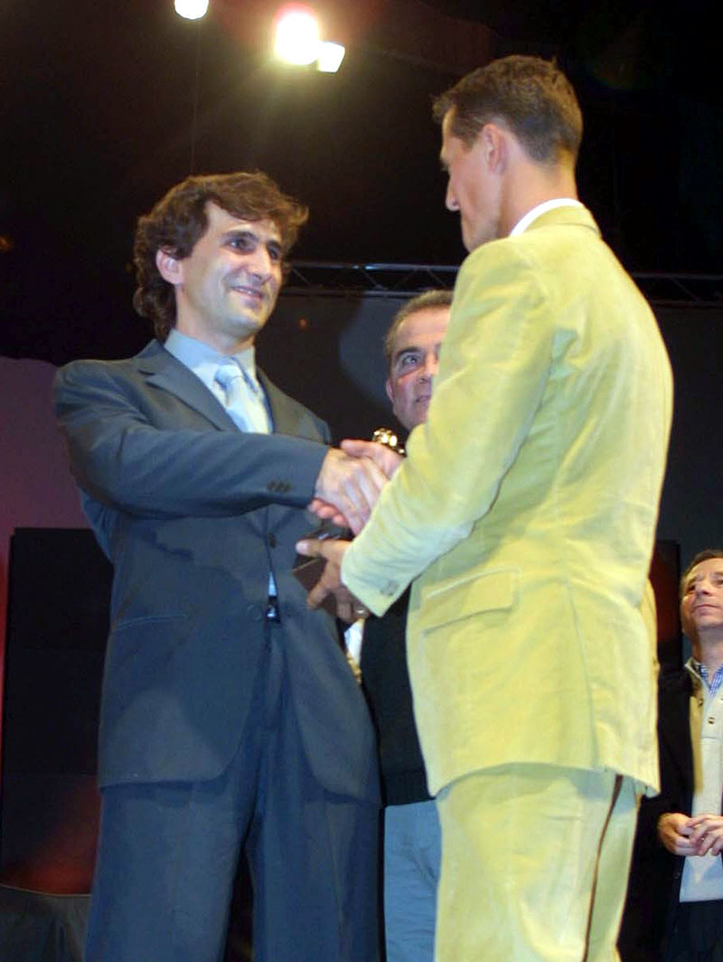 Βραβείο στον M.Schumacher διά χειρός A.Zanardi