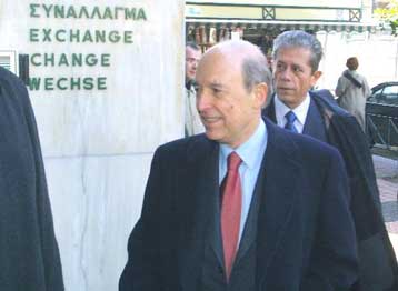 Πυρετώδεις προετοιμασίες για το ταξίδι του πρωθυπουργού στην Ουάσινγκτον