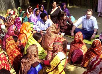 Διπλωματική πρωτοβουλία Μπλερ για τη μείωση της έντασης μεταξύ Ινδίας και Πακιστάν