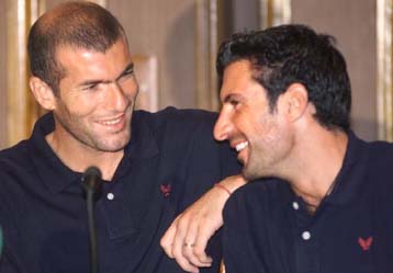 Τους παίκτες που απαρτίζουν την 11άδα της χρονιάς παρουσίασε η UEFA