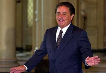 Δεδομένη η υποτίμηση του πέσο, λέει ο πρόεδρος της Αργεντινής