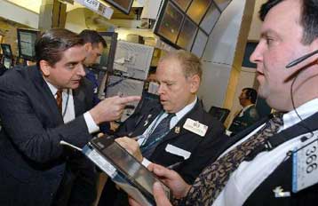 Με κέρδη έκλεισαν Nasdaq και Dow Jones την Παρασκευή