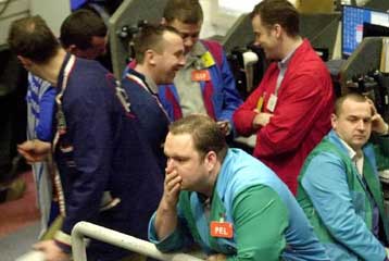 Ράλι στις τιμές του πετρελαίου, καθώς μειώνεται η προσφορά