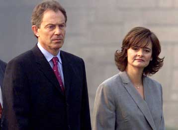 Επίσκεψη στο Αφγανιστάν πραγματοποιεί ο Βρετανός πρωθυπουργός