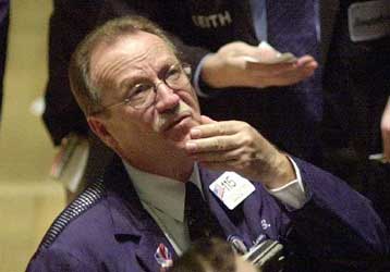 Με απώλειες έκλεισαν Nasdaq και Dow Jones τη Δευτέρα