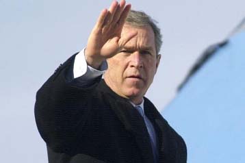 Σχετικά φυσιολογική πλέον η ζωή των Αμερικάνων, σύμφωνα με δημοσκόπηση του CBS