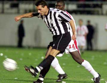 Επιμένει στην απόκτηση δύο παικτών ο Μαρκαριάν