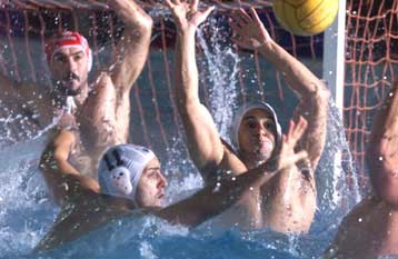 Ο Ολυμπιακός κυρίαρχος, 14-6 τον Παναθηναϊκό για την Α1 πόλο