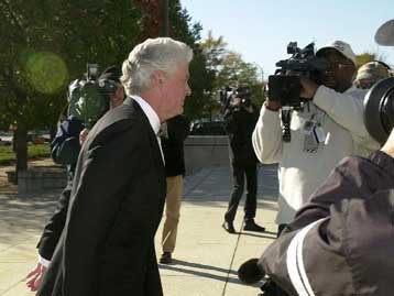 Η Microsoft ζητά να μη γίνει παρουσία του Τύπου η δίκη