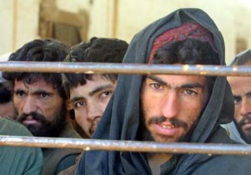 Επεισοδιακή αερομεταφορά κρατούμενων Ταλιμπάν στην Κούβα