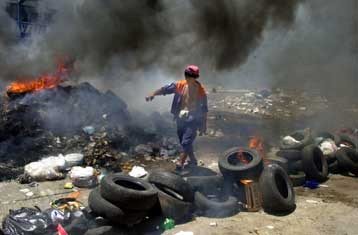 Η αστυνομία διέλυσε διά της βίας νέα διαδήλωση στο Μπουένος Αϊρες