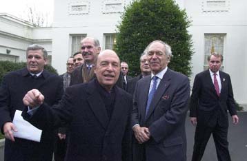 Ανασκόπηση του ταξιδιού του στις ΗΠΑ έκανε ο πρωθυπουργός για τα αμερικανικά ΜΜΕ