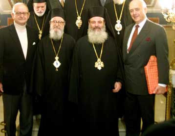 Σε ιδιαίτερα εγκάρδιο κλίμα η συνάντηση Χριστόδουλου-Δημήτριου