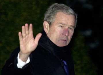 Μίνι ανησυχία στο Λευκό Οίκο από λιποθυμία του Τζορτζ Ο. Μπους