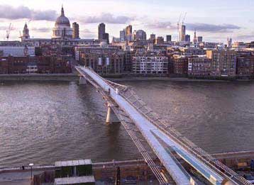 Λιγότεροι κραδασμοί για τη Γέφυρα της Χιλιετίας