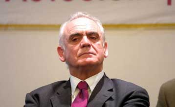 Υπογράφηκαν οι συμβάσεις για τους ενδιάμεσους φορείς του ΕΠΑΝ