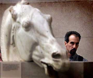 Τα Μάρμαρα δεν φεύγουν από το Λονδίνο, δηλώνει ο διευθυντής του Βρετανικού Μουσείου