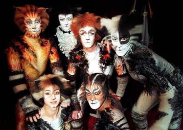 Τέλος εποχής για το περίφημο μιούζικαλ Cats – Σταματά το Μάιο έπειτα από 21 χρόνια