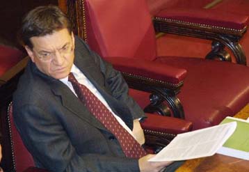 Πιο κοντά στις προτάσεις της ΟΛΜΕ για την αξιολόγηση των εκπαιδευτικών ο Ευθυμίου