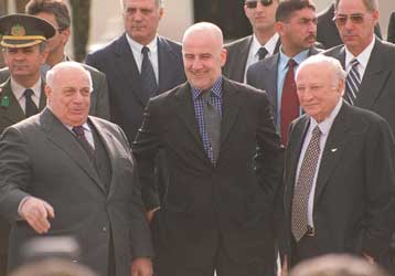 Ραντεβού τρεις φορές την εβδομάδα έδωσαν Κληρίδης και Ντενκτάς