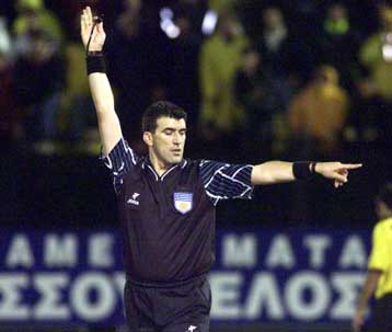 Ο Ευθυμιάδης διαιτητής του ντέρμπι ΑΕΚ-Ολυμπιακού