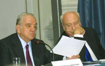 Σε τεντωμένο σκοινί οι διαπραγματεύσεις Εθνικής-Alpha Bank