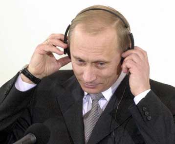 Έχω μάθει από παιδί να αγωνίζομαι μέχρι το τέλος, αποκαλύπτει στο βιβλίο του ο Πούτιν