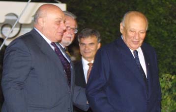 Τις γνωστές του θέσεις επανέλαβε ο Nτενκτάς στον Κληρίδη την περασμένη Τετάρτη