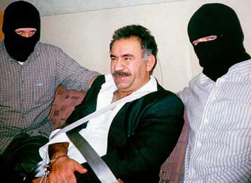 Για αποκαλύψεις του Οτζαλάν που εμπλέκουν την Ελλάδα κάνει λόγο η Hurriyet