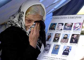 Η τρομοκρατία δικαιολογία για κατασταλτικές μεθόδους στη Μ.Ανατολή, τονίζει το HRW