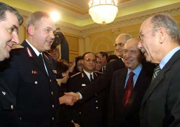 Δεξίωση για τις Ένοπλες Δυνάμεις παρέθεσε ο Κωστής Στεφανόπουλος