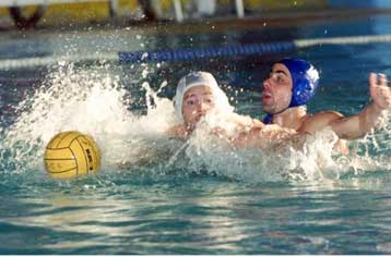 Ιδανικό ξεκίνημα για Ολυμπιακό και Βουλιαγμένη στα Κύπελλα Ευρώπης πόλο