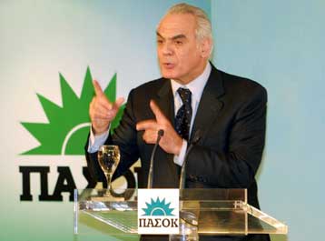 Έτοιμος να συγκρουστεί εάν δεν τηρηθούν όσα συμφωνήθηκαν στο συνέδριο, δηλώνει ο ΥΠΑΝ