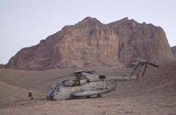 Δύο Αμερικανοί πεζοναύτες νεκροί από πτώση στρατιωτικού ελικοπτέρου στο Αφγανιστάν