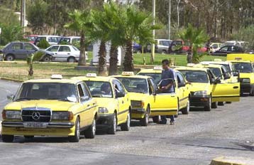 Τη σύσταση ανώνυμων εταιρειών ταξί προωθεί η κυβέρνηση