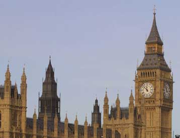 Η Βρετανία αρνείται τα σχέδια για τη δημιουργία διευθυντηρίου στην ΕΕ