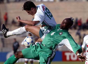 Πρεμιέρα για Αμπονσά (αλλά όχι για Μπόατενγκ) στο Copa Africa των… ισοπαλιών