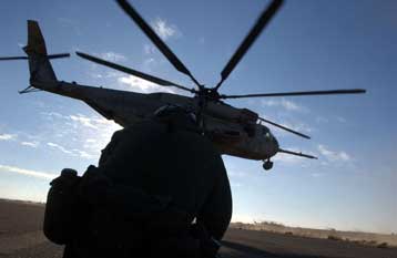 Τρεις νεκροί από πτώση στρατιωτικού ελικοπτέρου στη Μαδρίτη