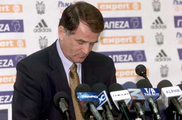 Στήριξη από τον Μπάγεβιτς σε Τοχούρογλου