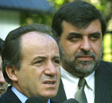 Αυξήσεις άνω του 3,2% διεκδικεί η ΓΣΕΕ για το 2002