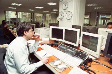 Από την 1η Ιανουαρίου η παρακράτηση του φόρου 7% για τα repos