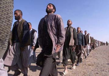 Προς εμφύλιο οδηγούν το Αφγανιστάν οι συγκρούσεις των τοπικών πολέμαρχων