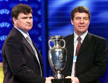 Αρμενία, Β.Ιρλανδία, Ουκρανία, Ισπανία οι αντίπαλοι της Ελλάδας εν όψει του EURO 2004