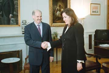 Ο διάλογος με την Τουρκία να γίνει με σαφείς προϋποθέσεις, τόνισε η Ντ.Μπακογιάννη